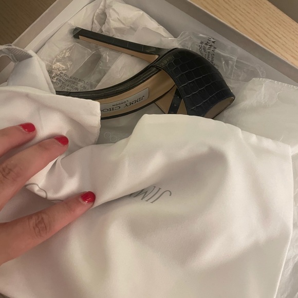 Jimmy Choo crocodile t strap heels size 38.5 - Picture 2 of 5